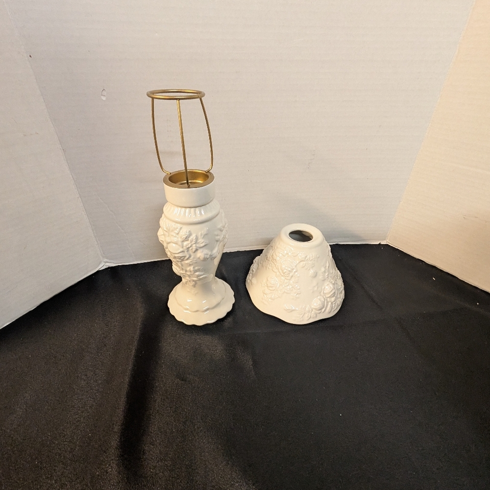 New Royal Albert Old Country Roses English Buffet Tea Light Lamp Table In Box - Picture 4 of 11